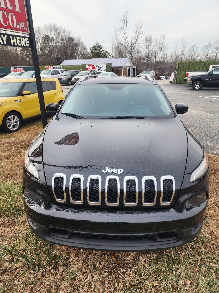 2017 Jeep Cherokee Latitude - Photo 8