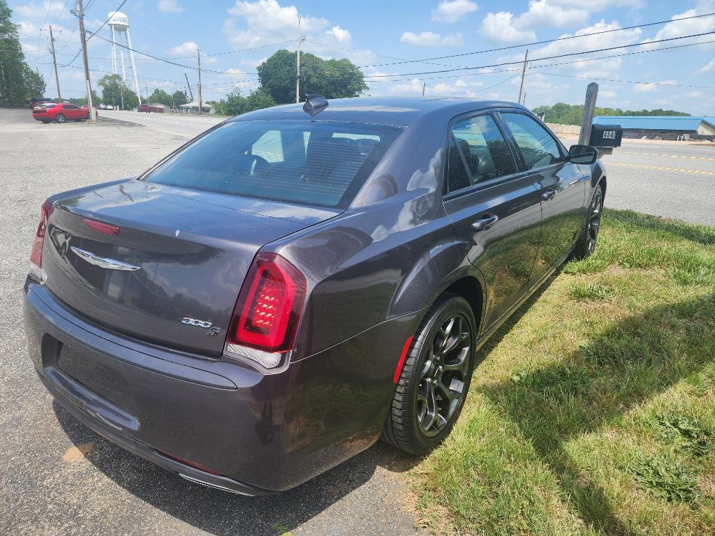 2015 Chrysler 300 S