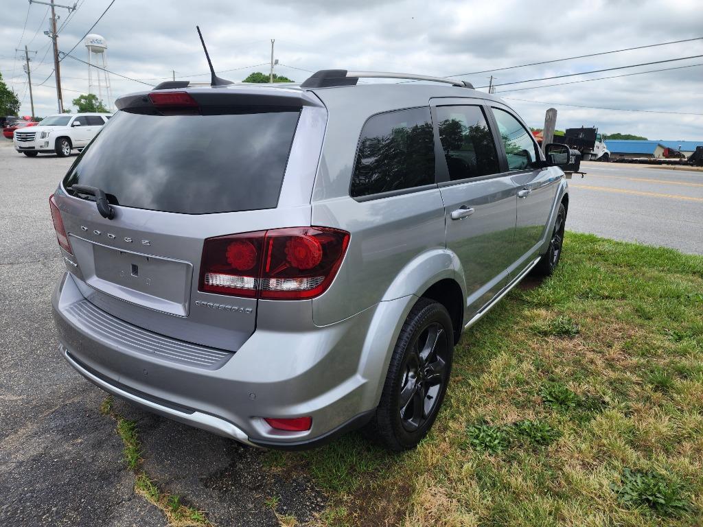 2020 Dodge Journey Crossroad