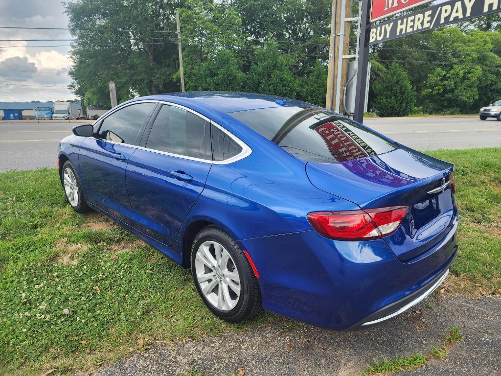 2015 Chrysler 200 Limited