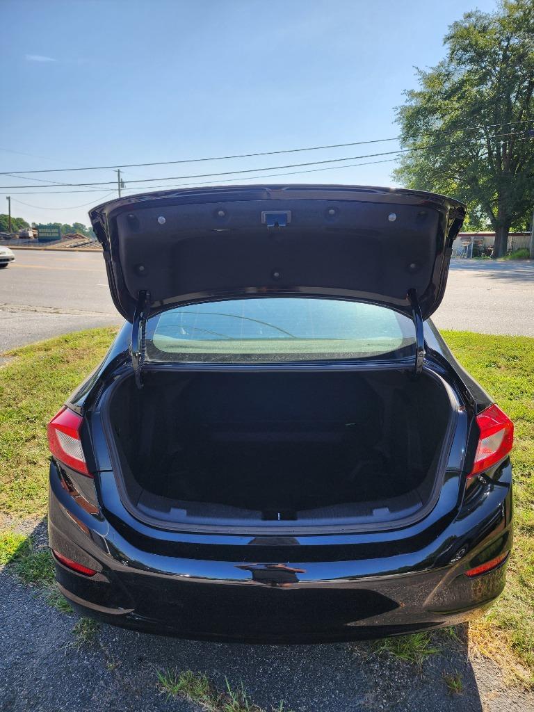 2019 Chevrolet Cruze LS