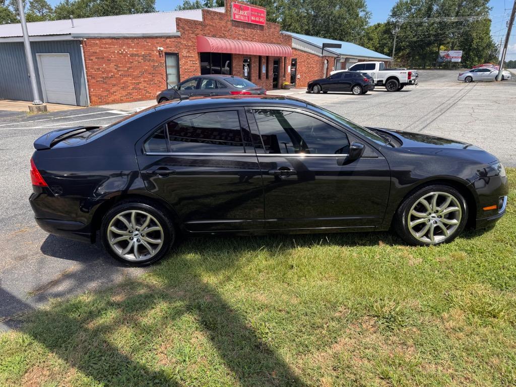 2012 Ford Fusion SE