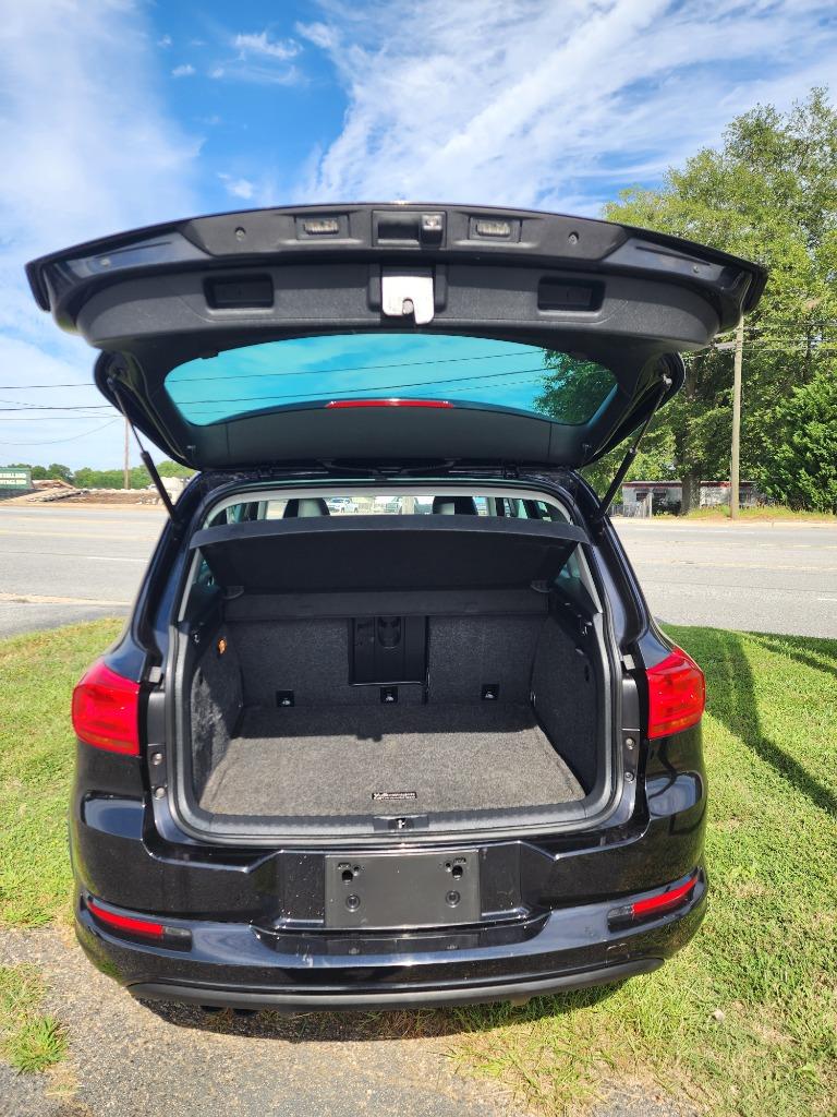 2017 Volkswagen Tiguan Sport