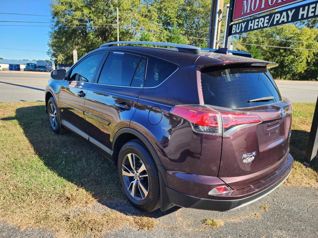 2017 Toyota RAV4 XLE