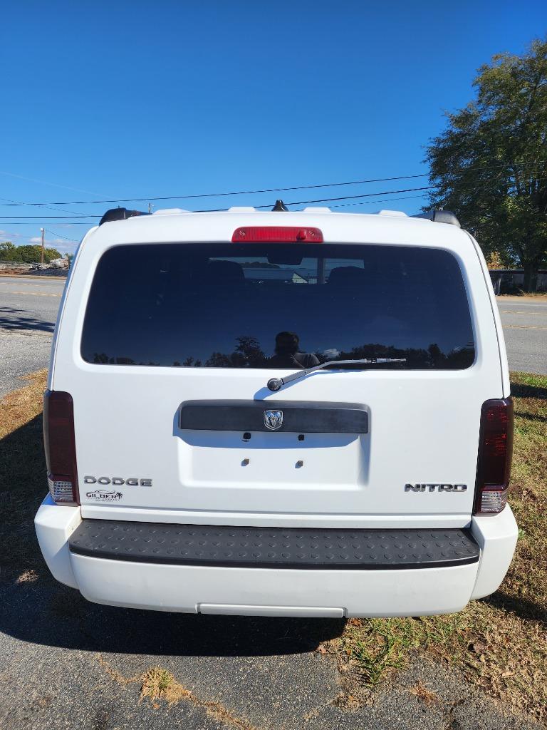 2011 Dodge Nitro Heat