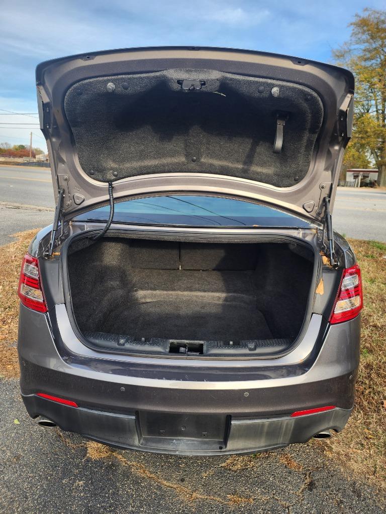 2014 Ford Taurus SEL