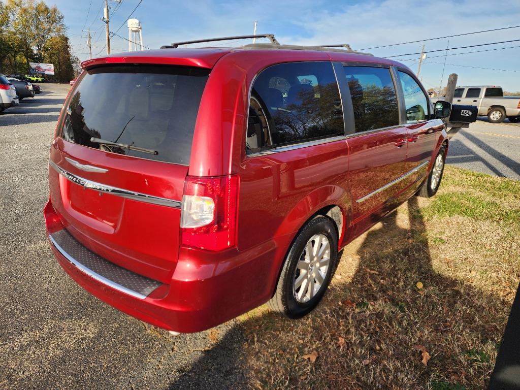 2014 Chrysler Town & Country Touring