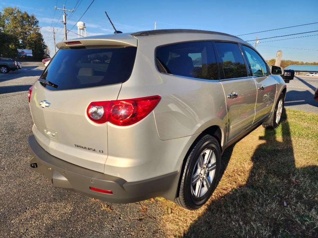 2011 Chevrolet Traverse LT