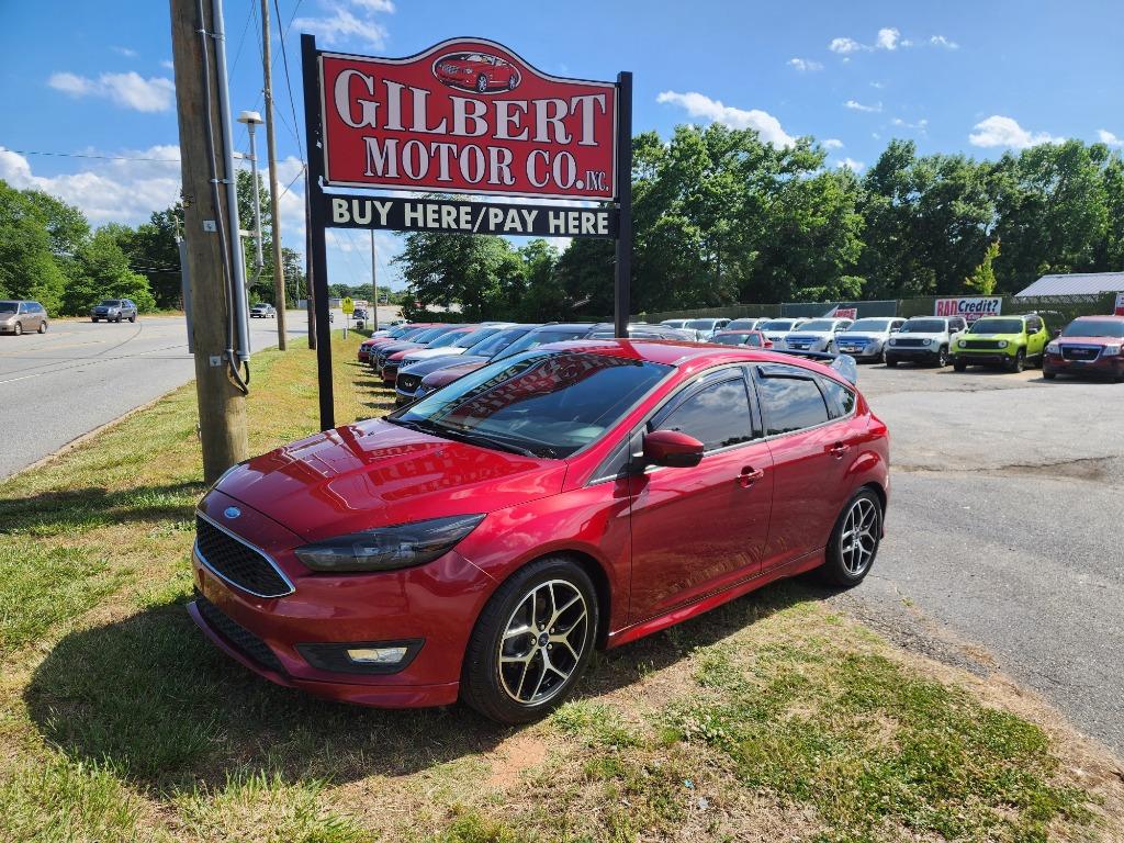 2015 Ford Focus 5 Door Hatch SE's photo